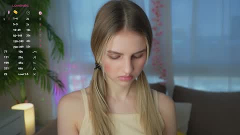 Adeline online show from 12/17/24, 08:23