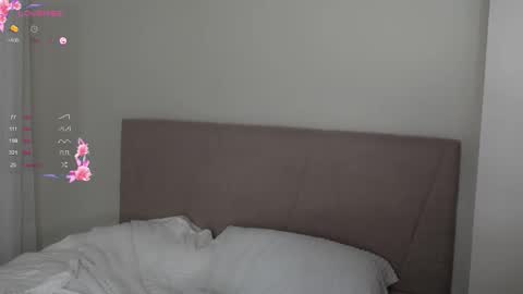 Adeline online show from 02/15/26, 04:14