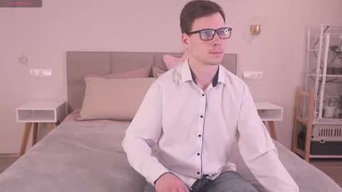 Fluffy and Krut online show from 02/10/26, 01:59