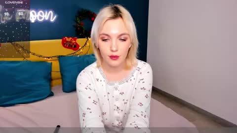 Monica online show from 01/10/25, 08:29