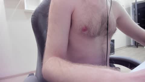 fluffycat  online show from 02/05/25, 12:06