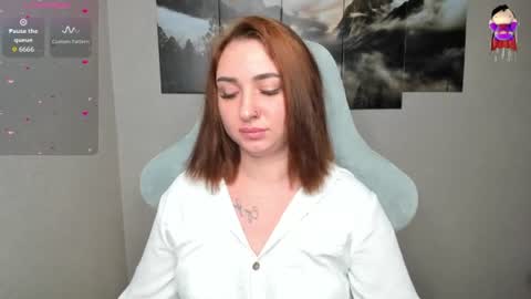 Snapshot of flufyfoxx chatting on 06/14/26, 02:24 Lina online show from 06/14/26, 02:24