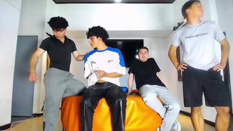 flyckers online show from 11/16/25, 09:42