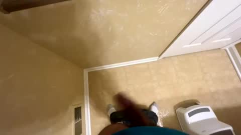 Snapshot of flynext chatting on 03/06/25, 07:21 flynext online show from 03/06/25, 07:21