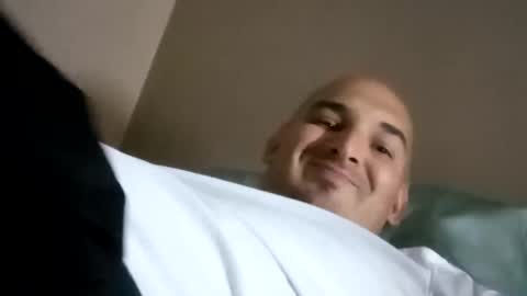 Snapshot of fn389 chatting on 02/25/25, 03:31 Frank online show from 02/25/25, 03:31