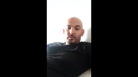 Snapshot of fn389 chatting on 04/04/26, 12:09 Frank online show from 04/04/26, 12:09