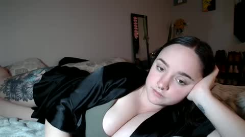 Wednesday online show from 12/24/24, 07:17