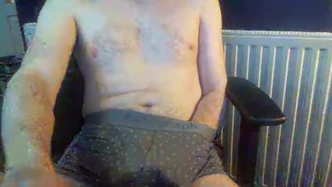 Snapshot of fns2011 chatting on 01/14/25, 12:56 fns2011 online show from 01/14/25, 12:56