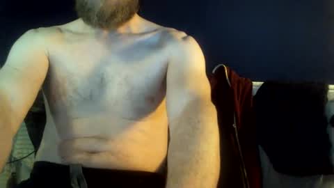 Snapshot of fns2011 chatting on 01/27/25, 01:09 fns2011 online show from 01/27/25, 01:09