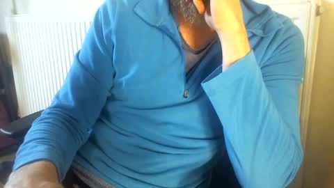 Snapshot of fns2011 chatting on 09/29/25, 09:03 fns2011 online show from 09/29/25, 09:03