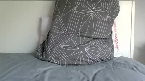 foenixcock online show from 04/22/26, 01:45