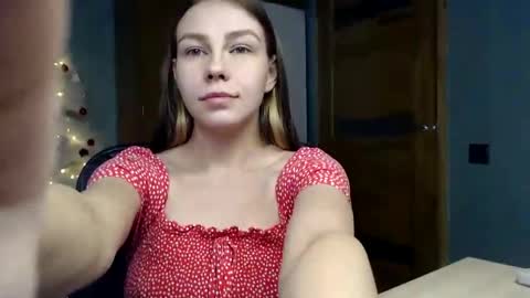 Snapshot of fofhcf chatting on 12/14/24, 09:02 Molli Ready for any play with you. Hottest show in pvt Help a student earn big tokens online show from 12/14/24, 09:02