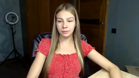 Snapshot of fofhcf chatting on 02/16/25, 08:22 Molli Ready for any play with you. Hottest show in pvt Help a student earn big tokens online show from 02/16/25, 08:22