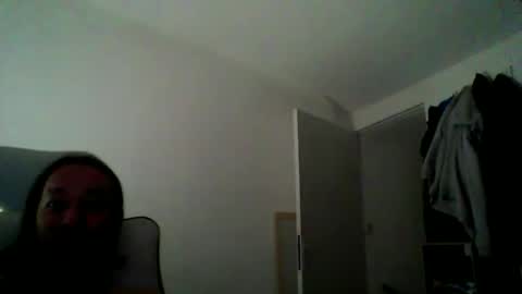 Snapshot of foix228489 chatting on 09/14/25, 07:02 foxalwaysexcited online show from 09/14/25, 07:02