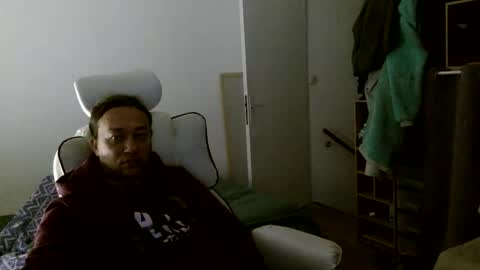 Snapshot of foix228489 chatting on 11/09/25, 07:34 foxalwaysexcited online show from 11/09/25, 07:34