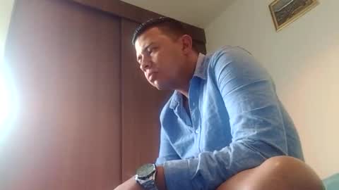 Snapshot of follonwx16xd chatting on 09/21/25, 08:43 follonwx16xd online show from 09/21/25, 08:43