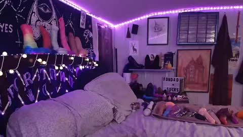 Fonda Dix online show from 01/27/25, 07:56