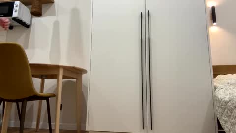 forbiddennvelvet online show from 04/28/26, 06:02