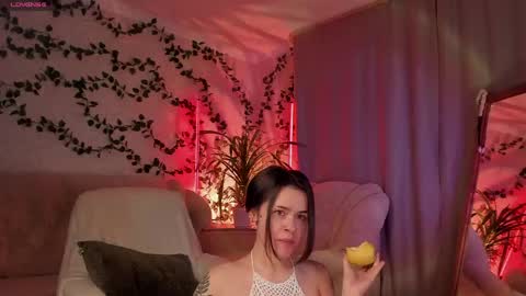 Snapshot of forest_lina chatting on 05/01/26, 01:32 online show from 05/01/26, 01:32