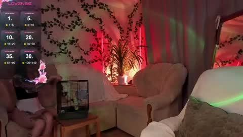 Snapshot of forest_lina chatting on 05/11/26, 04:59 online show from 05/11/26, 04:59