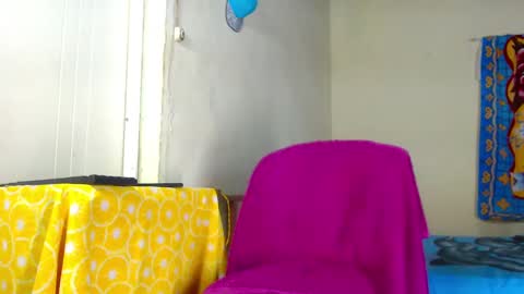 Snapshot of forestcanm chatting on 01/20/25, 12:36 Frank online show from 01/20/25, 12:36