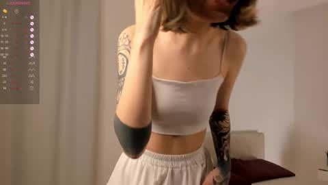 Snapshot of forestproject chatting on 10/05/25, 03:54 Flair online show from 10/05/25, 03:54