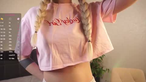 Snapshot of forestproject chatting on 11/08/25, 07:52 Flair online show from 11/08/25, 07:52