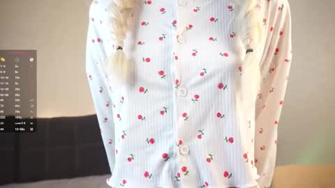 Snapshot of forestproject chatting on 11/09/25, 07:06 Flair online show from 11/09/25, 07:06