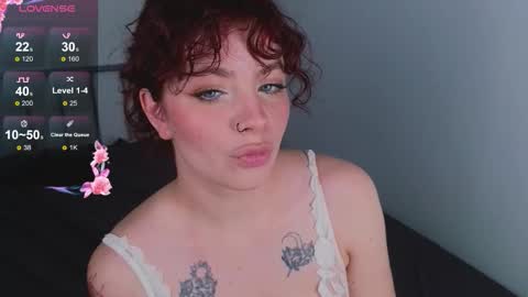 Snapshot of forget__me__nots chatting on 09/25/25, 06:00 forget__me__nots online show from 09/25/25, 06:00