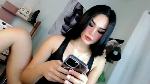 KHATRINA STACIE MARIE online show from 02/11/26, 04:50