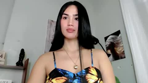 KHATRINA STACIE MARIE online show from 02/15/26, 05:15