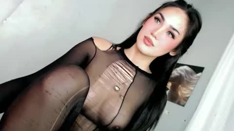 KHATRINA STACIE MARIE online show from 02/26/26, 09:36