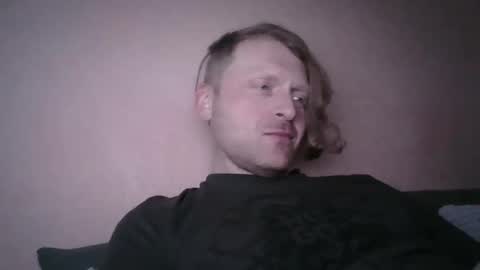 Snapshot of forgotten_lover chatting on 01/27/25, 03:28 forgotten_lover online show from 01/27/25, 03:28