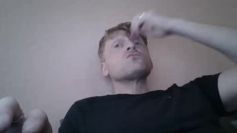 forgotten_lover online show from 12/01/25, 03:17