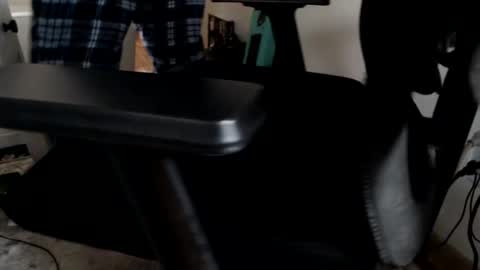 foster19422002 online show from 12/28/24, 05:14