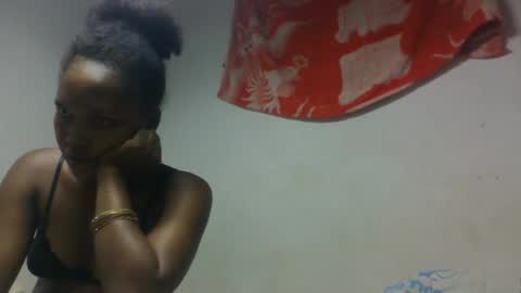 Snapshot of fotsychan chatting on 12/13/25, 09:53 fotsychan online show from 12/13/25, 09:53