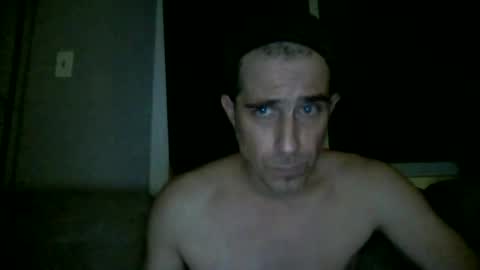 fouraide42 online show from 01/03/25, 08:00