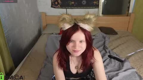 Snapshot of fox_cutee chatting on 07/31/26, 01:16 Fox online show from 07/31/26, 01:16