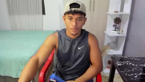 Fox online show from 10/21/25, 07:36