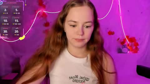 Snapshot of fox_lisaaa chatting on 11/29/25, 10:02 Lisa online show from 11/29/25, 10:02