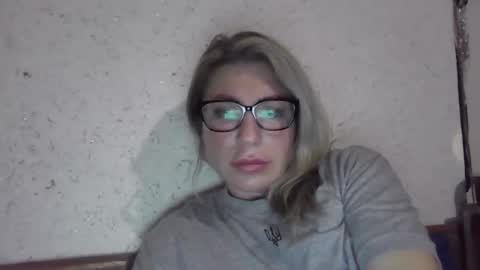 fox_red_lady7 online show from 02/08/26, 09:29