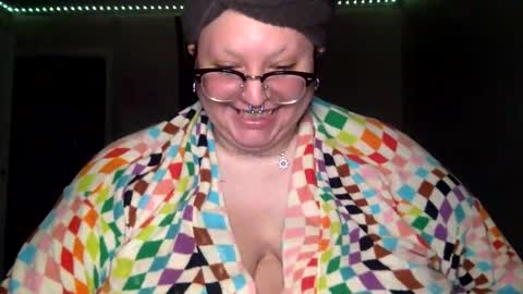 foxdarling96 online show from 01/14/26, 10:58