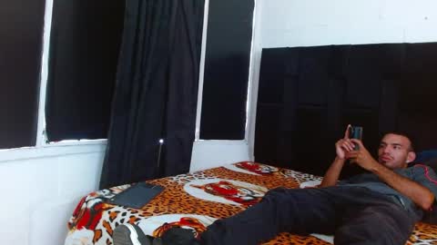 hellen avila online show from 04/21/26, 07:06