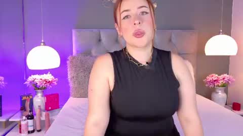 Foxie  online show from 07/06/26, 02:47