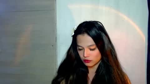 Snapshot of foxli_xx chatting on 10/30/25, 02:13 KITTY online show from 10/30/25, 02:13