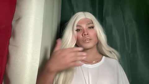 KITTY online show from 04/23/26, 10:58