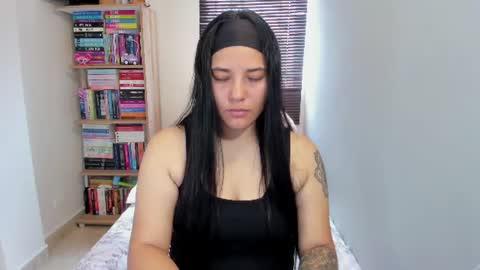 Snapshot of foxwen chatting on 07/03/26, 02:23 wen. online show from 07/03/26, 02:23
