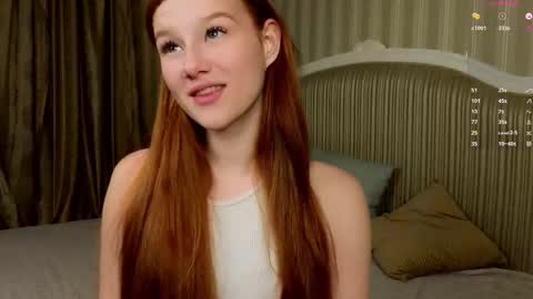 Snapshot of foxxx_tail chatting on 09/09/25, 03:11 Petra online show from 09/09/25, 03:11