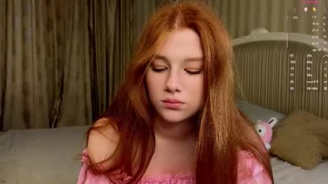 Snapshot of foxxx_tail chatting on 09/25/25, 01:59 Petra online show from 09/25/25, 01:59