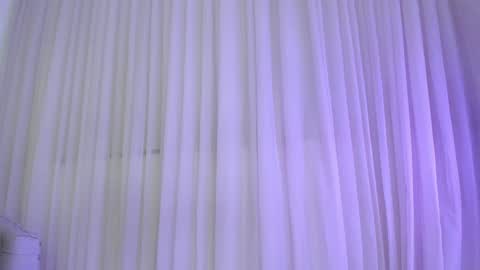 Snapshot of foxy200__ chatting on 12/30/24, 10:45 Foxy online show from 12/30/24, 10:45